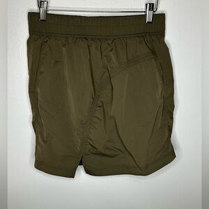 lululemon High-Rise Ruched Mini Skirt Women’s size Medium Military Green